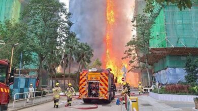 مأساة جماعية في هونغ كونغ.. 13 قتيلًا وحالات ذعر بعد حريق ضخم