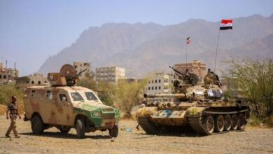 مواجهات عنيفة في تعز.. مقتل قيادي حوثي بعملية نوعية للجيش اليمني