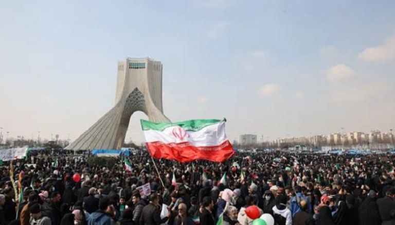 إيران: هجوم على منشأة حكومية وسط احتجاجات متصاعدة