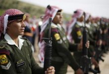 الأردن يشن عمليات ضد تجار السلاح والمخدرات على الحدود السورية