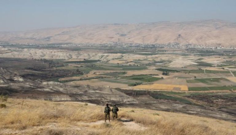 الخيط القرمزي.. مشروع إسرائيلي لجدار فصل جديد في قلب غور الأردن