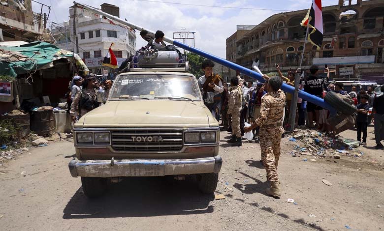 اليمن يعزّز تنسيق المحافظات أمنياً لمحاصرة الحوثيين