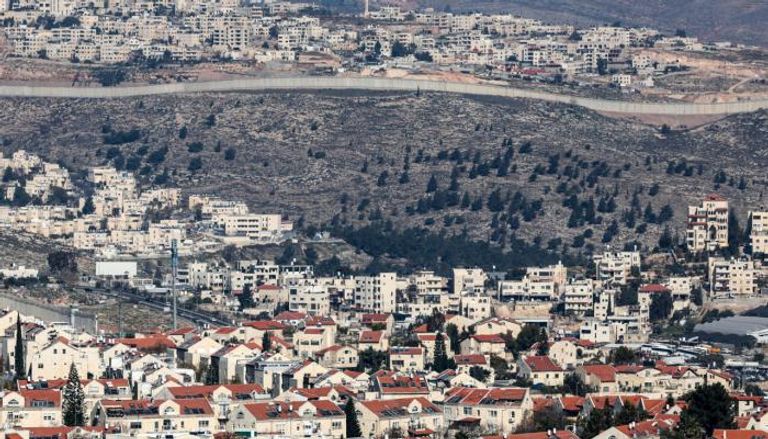 بين التوسع والجمود: مستقبل الضم والاستيطان في الضفة عام 2025