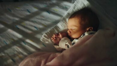 بين الفائدة والمبالغة: ماذا تفعل الضوضاء البيضاء بجودة النوم؟