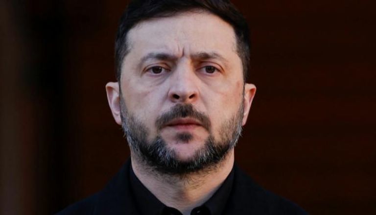 حرب الزمن في أوكرانيا.. ترامب يضغط وزيلينسكي يطلب مهلة