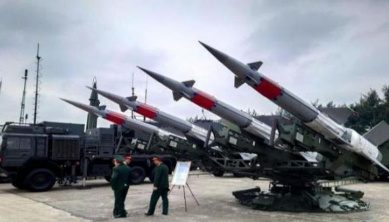 طفرة السلاح العالمية.. لماذا يقف العالم على أعتاب سباق تسلح جديد؟