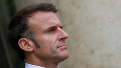 من الحكومة إلى البرلمان.. الانقسام يعمّق أزمة الحكم في فرنسا