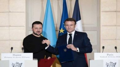 • زيارة زيلينسكي للإليزيه.. باريس تعيد تشكيل معادلة القوة في أوروبا