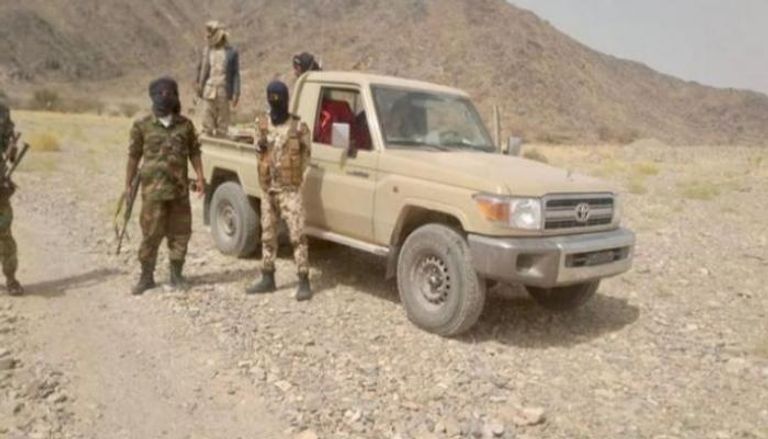 أمن شبوة يسبق الخطر.. تفكيك خلية حوثية وبحوزتها متفجرات