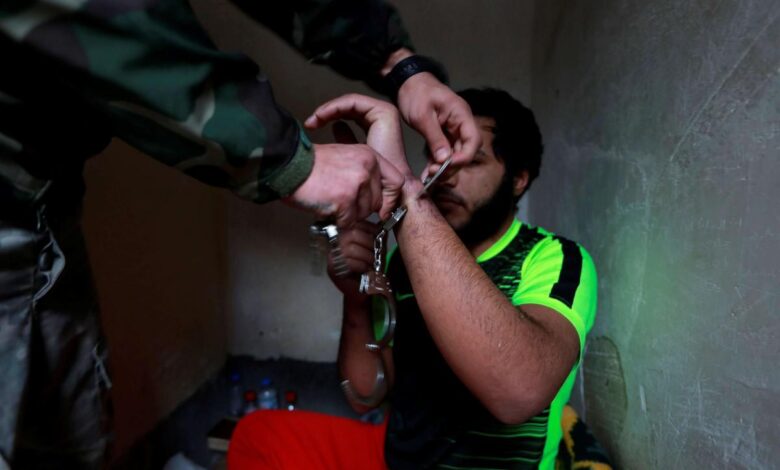 بغداد تُعرقل نقل سجناء داعش.. تباطؤ في العمليات الأمنية