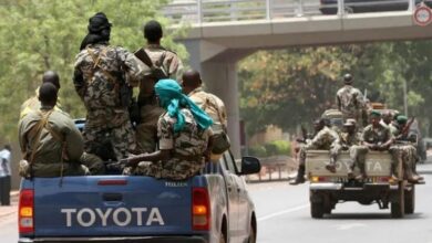 تحوّل في تكتيكات الإرهاب بغرب أفريقيا.. استراتيجية تدمير الجسور