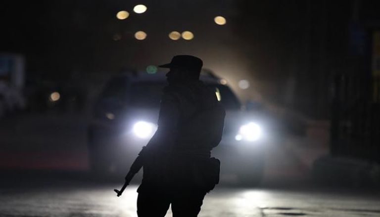 تصاعد الاشتباكات في حلب ونزوح مدنيين وسط تحركات لـ قسد