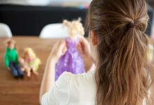 دمية باربي مصابة بالتوحد.. خطوة نحو الوعي والتنوع