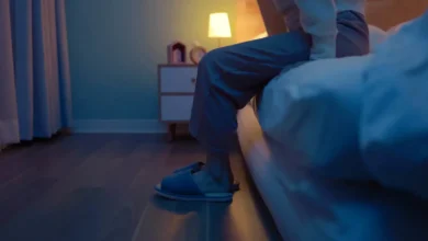 كثرة التبول تحت المجهر.. متى تتحول إلى علامة مرضية؟