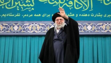 مرشد إيران في الظل.. ونجله على الواجهة بانتظار ساعة الصفر