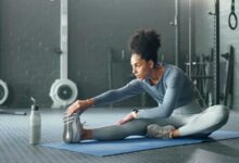 هل يقلل الإطالة من خطر الإصابات؟ تحليل علمي للتمدد قبل الرياضة