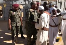 البرهان والطرق الصوفية: تحالفات جديدة لتعزيز السلطة في ظل الأزمة السياسية السودانية