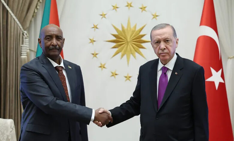النفط مقابل الدعم.. تحالفات جديدة بين الإسلاميين وتركيا في السودان