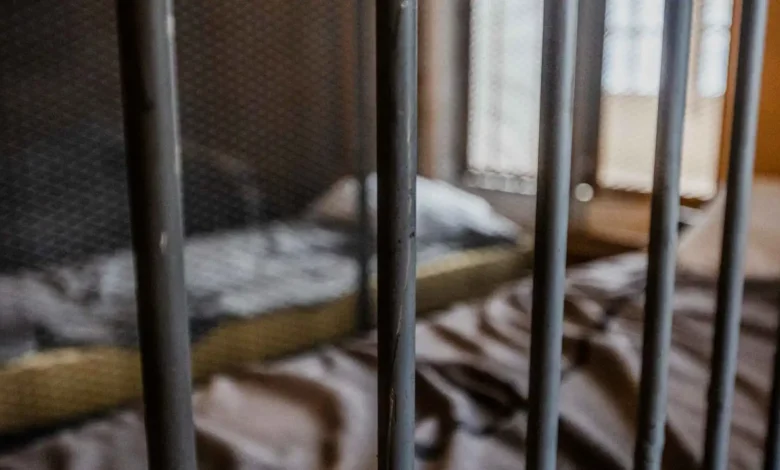 جريمة داخل الزنزانة: سجين يعترف بقتل زميله وابتلاعه