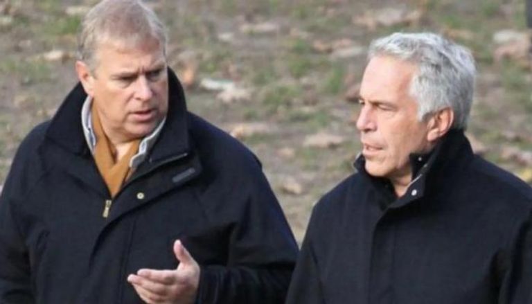 شبهات اتجار بالبشر تربط مطارات لندن بملفات إبستين