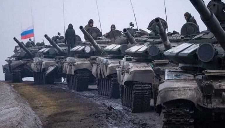 عام خامس من القتال.. أوكرانيا تواجه تحديات الاستنزاف العسكري والاقتصادي