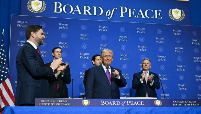 من الملاعب إلى السياسة.. كرة القدم تدخل مسار التهدئة في غزة