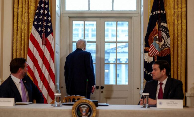 إسرائيل تصعد وتتمسك بالحرب.. الديمقراطيون يحذرون من تداعيات تورط أمريكا