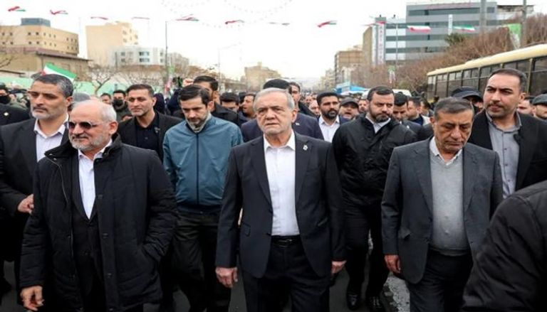 ابن رئيس إيران يثير الجدل: حرب بلا استراتيجية والشعب أقوى من القادة