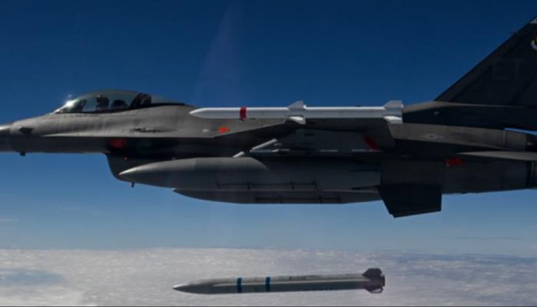 استعدادات للحروب المستقبلية.. إف-47 وصاروخ بعيد المدى في الخدمة