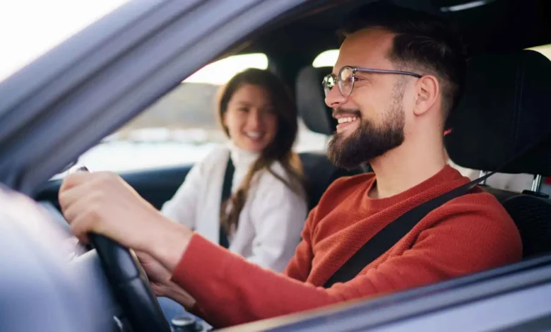 الرجال والقيادة: بين الاعتقاد بالقدرة والدراسة العلمية