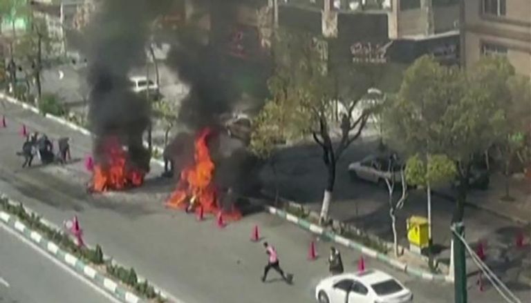 الموساد يواجه قادة إيران في مكالمة مرعبة تكشف الخطر