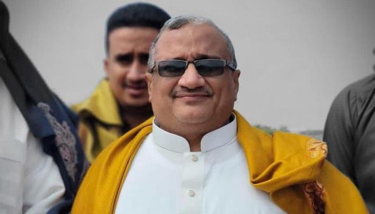 تصدع جديد داخل الحوثي بعد انشقاق عضو مجلس الشورى
