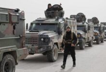 تصعيد على الحدود.. قوات سورية ضخمة تتحرك نحو لبنان