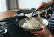 دراسة: توزيع الوجبات على مدار اليوم قد يدعم التحكم في الوزن