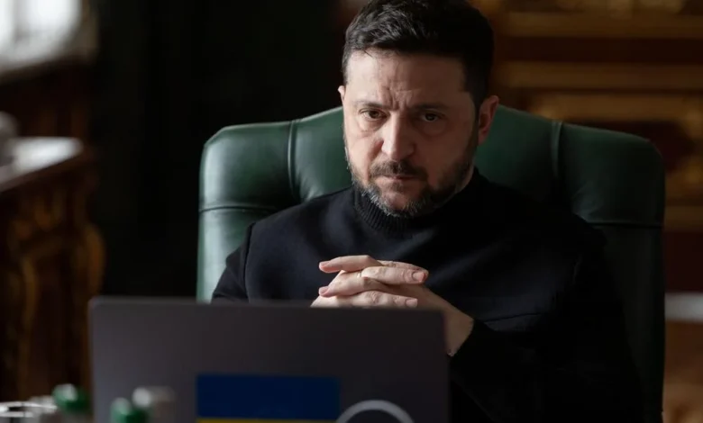 زيلينسكي يمدّ جسور التعاون الأمني مع الخليج في ملف المسيّرات