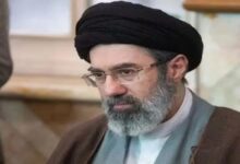 سيناريوهات القيادة بعد خامنئي.. هل يتولى ابنه السلطة؟