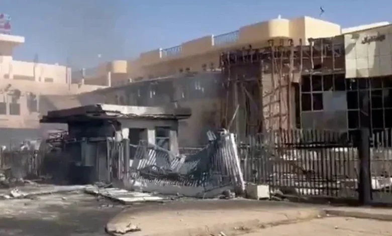 قصف مستشفى الضعين: تصعيد عسكري يثير مخاوف من استهداف المرافق الصحية في حرب السودان