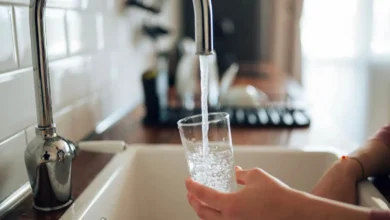 نقص السوائل يزيد خطر ارتفاع السكر.. إليك السبب العلمي