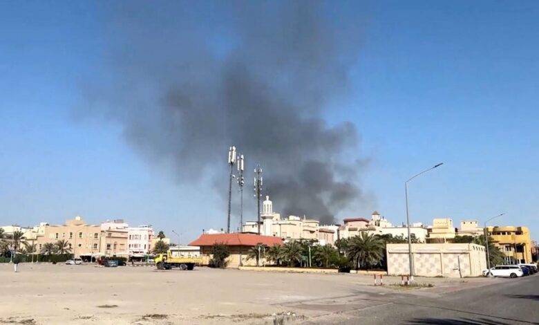 هجمات متزامنة.. إيران تستهدف ثلاث دول خليجية