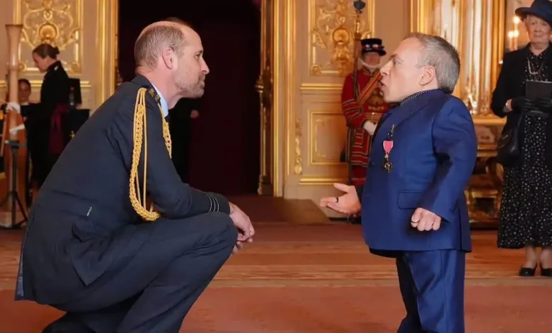 وسام بريطاني لنجم هاري بوتر من الأمير ويليام