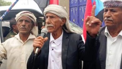 اغتيال ضابط وإصابة قيادي في هجومين منفصلين بجنوب اليمن