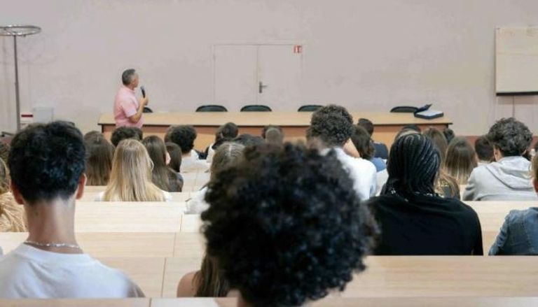 الإخوان في فرنسا.. الجامعات ساحة نفوذ جديدة