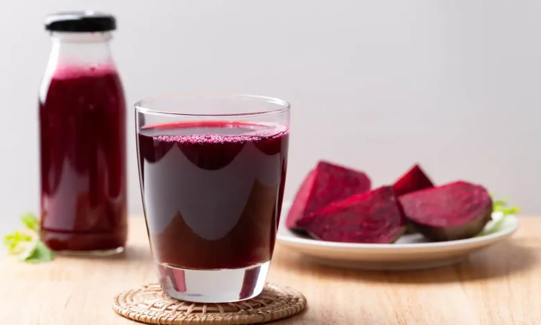 الشمندر مقابل الرمان.. أيهما أقوى لصحة القلب؟