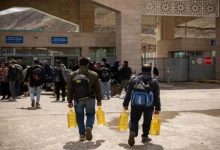 إيران تواجه أزمة معيشية جديدة.. البحث عن الزيت يتجاوز الحدود