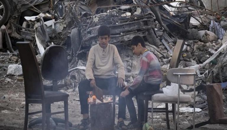 إيرانيون يواجهون ضغوطاً معيشية متزايدة وسط تداعيات الحرب