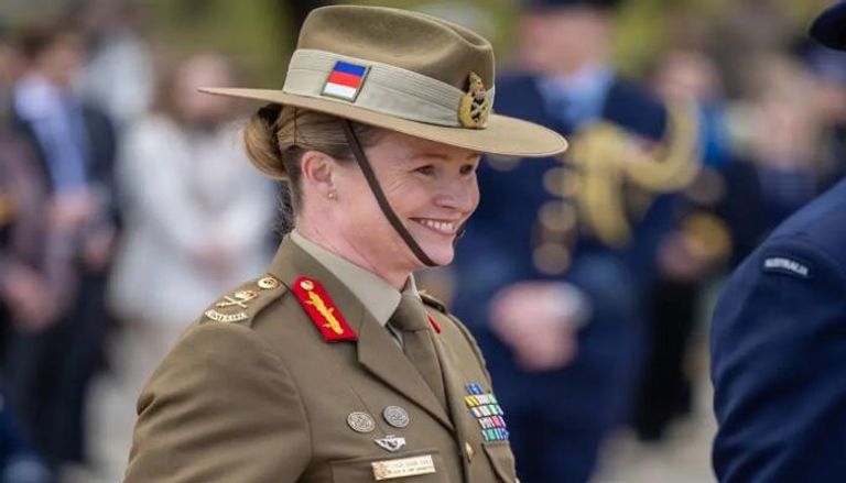 بعد 125 عاماً.. كويل تكسر الحاجز وتتولى قيادة الجيش الأسترالي