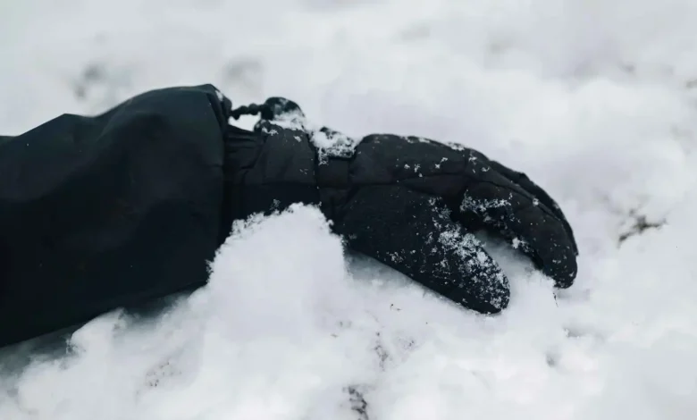 بين الحياة والموت.. عودة رجل للحياة بعد تعرضه لحرارة -20 مئوية