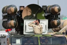 تعاون عسكري متصاعد بين السعودية وباكستان عبر انتشار قوات محدودة