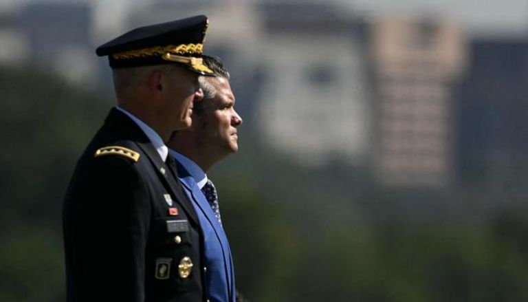 تغيير مفاجئ في قيادة الجيش الأمريكي بالتزامن مع تصاعد التوتر مع إيران