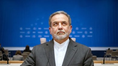 دبلوماسية مكثفة.. طهران تتحرك عبر موسكو لتهدئة الأوضاع